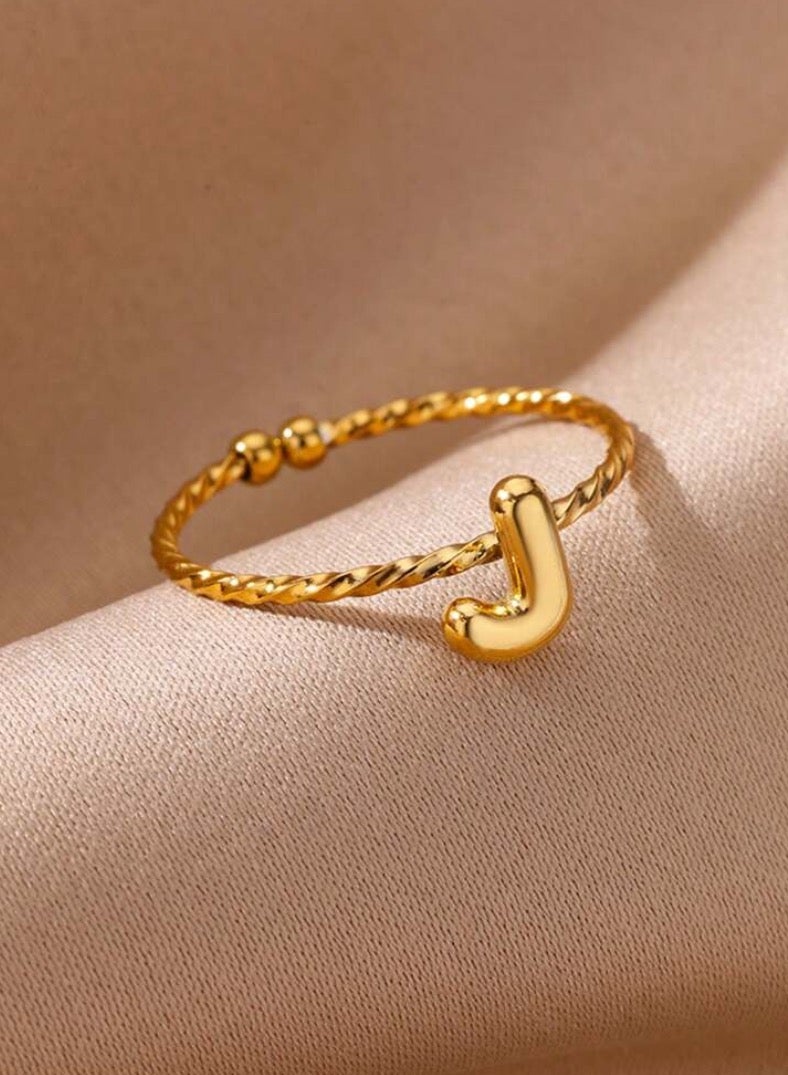 إيكوال خاتم نسائي من الاستانلس ستيل مطلي باللون الذهبي بمقاس موحد - Image 1