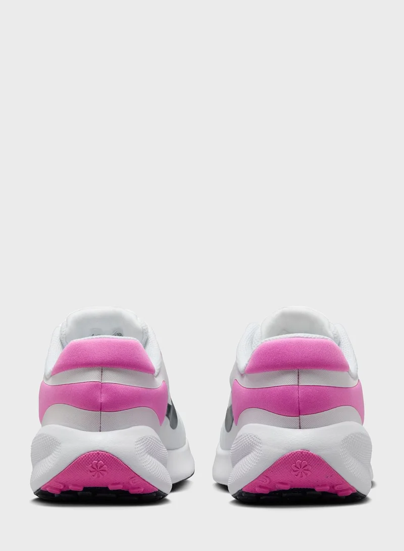 Nike Youth Revolution 7 Gs