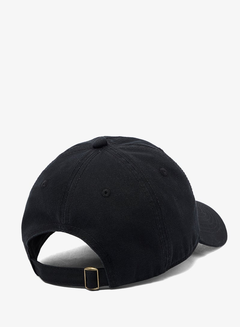 سفنتي فايف قبعة باريس مطرزة - Image 2