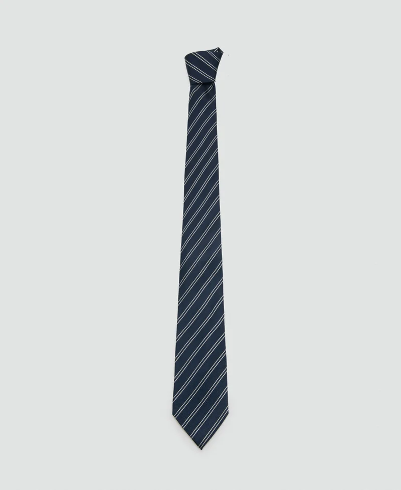 Striped tie with combined patterns