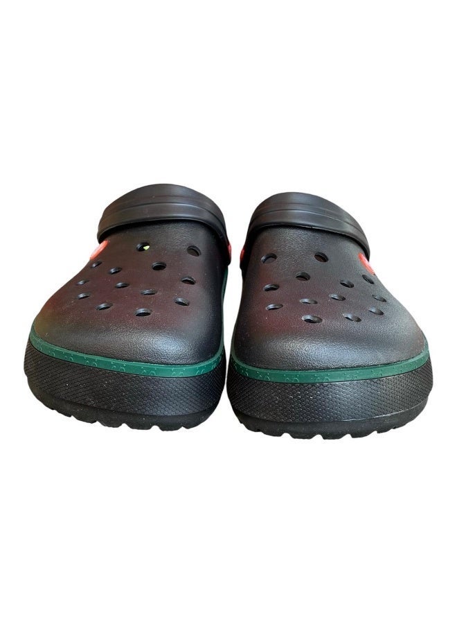 Crocs are comfortable - Image 2