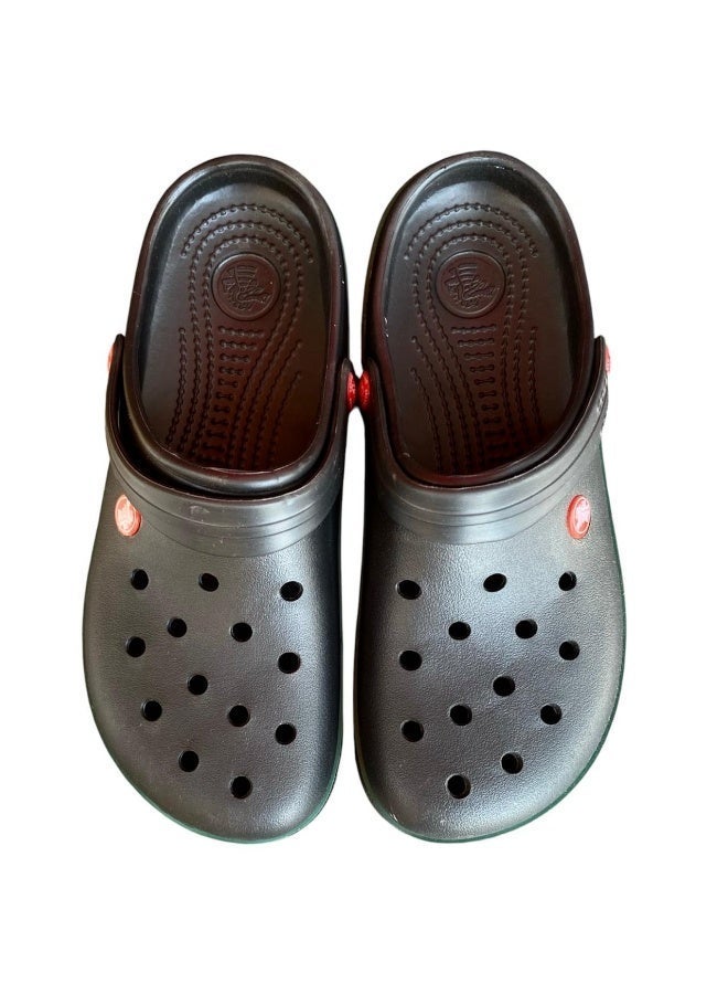 Crocs are comfortable - Image 1