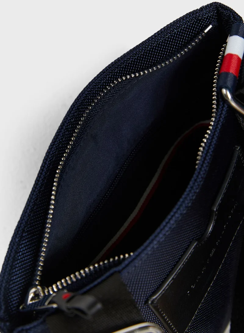 TOMMY HILFIGER Elevated Mini Messenger Bag
