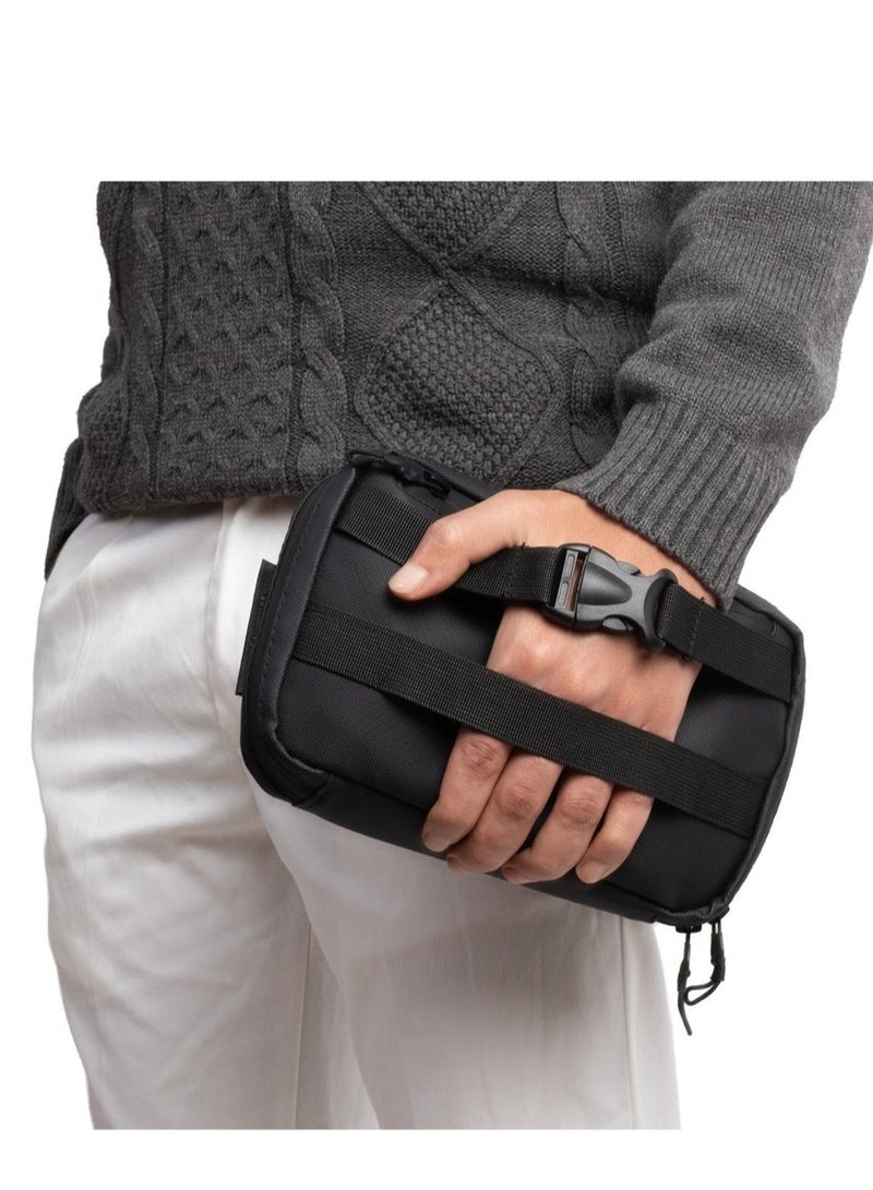 ايه ار سابلاي Trans Bag من Arij Bags | شنطة 3 في 1 كروس / صدر / يد للاستخدام اليومي والخروج، مبطنة من الداخل ضد الصدمات، جيب رئيسي، جيوب متعددة (23 × 15 × 8 سم) (أسود) - Image 4