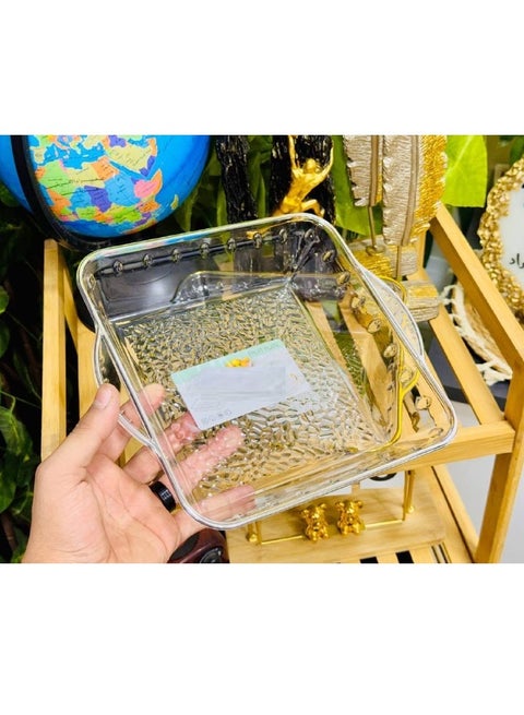 Clear acrylic dessert dish   – for storing and serving desserts
