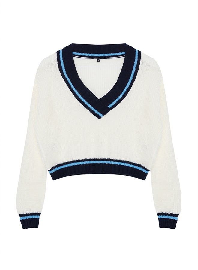 trendyol Ecru Crop College Themed Knit Sweater - Image 5