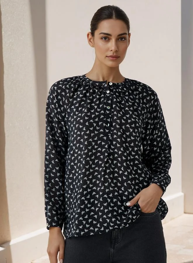 سبلاش فيڤ بلوزة بياقة ماندرين وطبعة