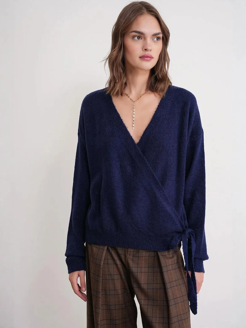 ميكسراي كارديجان ميكسراي بياقة على شكل حرف  ورباط أمامي