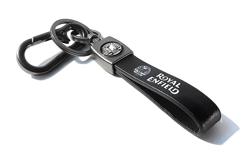 Maple حامل مفاتيح معدني وجلدي فاخر متوافق مع رويال إنفيلد/بوليت (أسود) - Image 1
