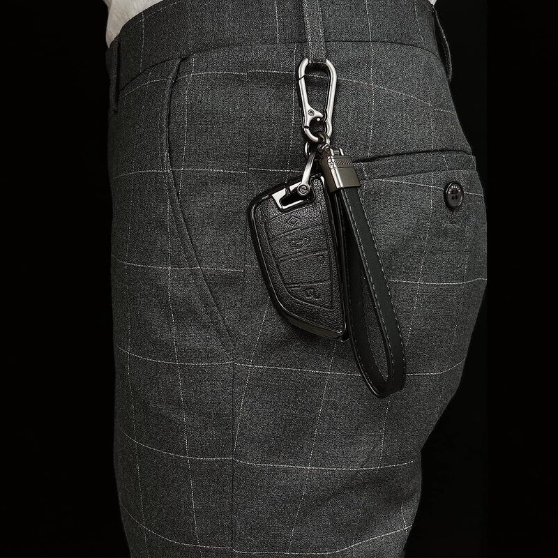 Maple حامل مفاتيح معدني وجلدي فاخر متوافق مع رويال إنفيلد/بوليت (أسود) - Image 5