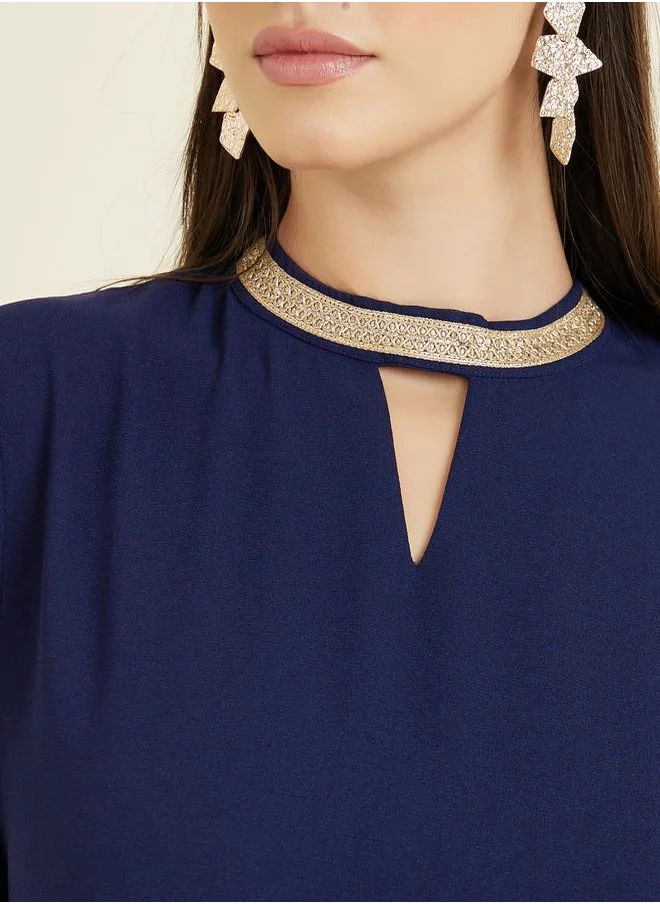 ستايلي 3/4 Sleeve Keyhole Neck Jalabiya