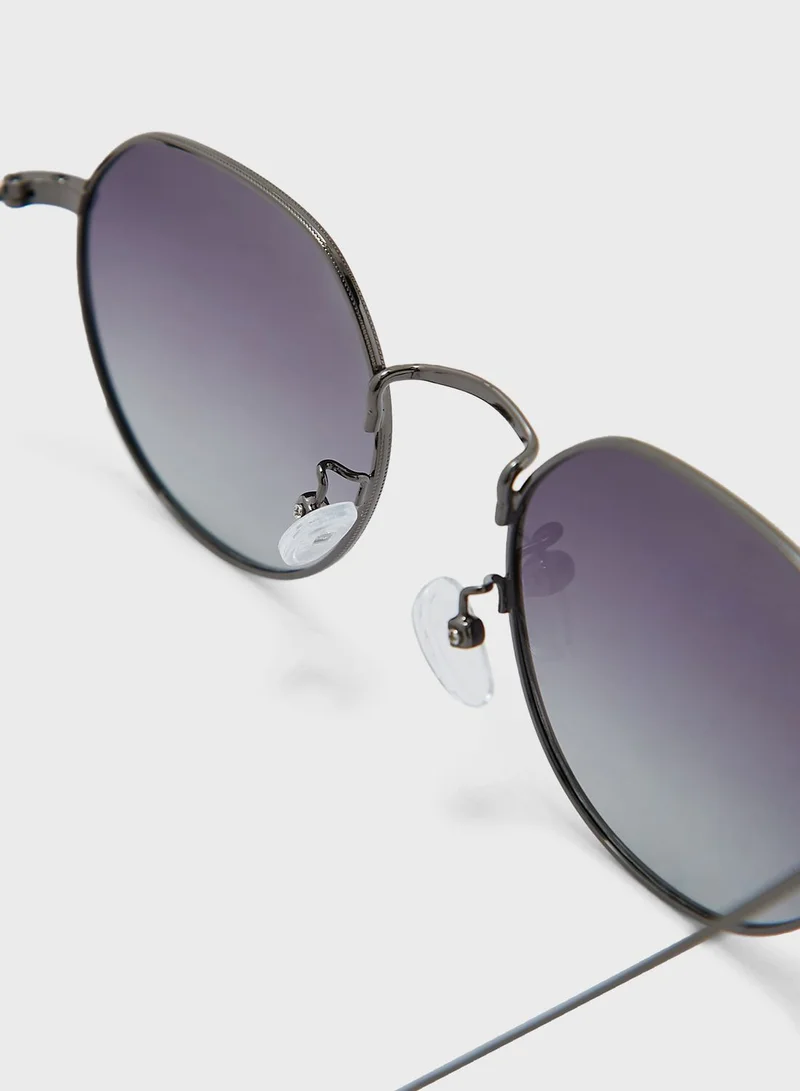 Seventy Five Polarized Round Sunglasses
