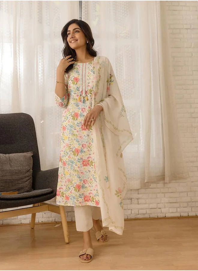 DW Floral Printed A-Line Kurta with Trousers and Dupatta Set by Styli