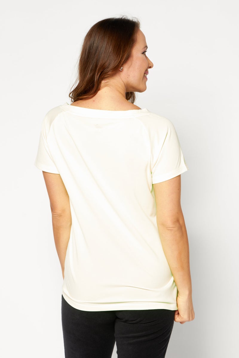 PUMA Women Sportswear Crew Neck Short Sleeve Brand Logo Training T-Shirt, Green - Image 2