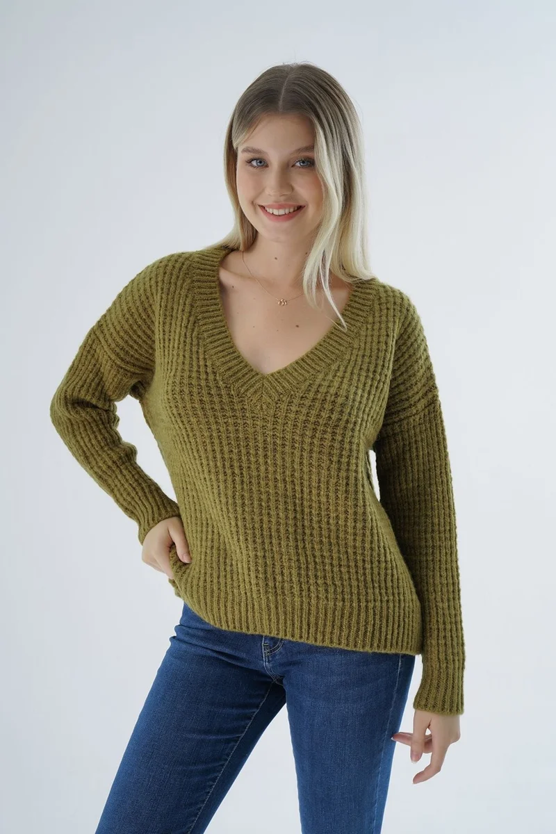 Trist Star Women Olive Oversize V Neck Nopen Selanik Knitting Wool Special Yarn Knitwear Knitted Sweater TRIST-6160