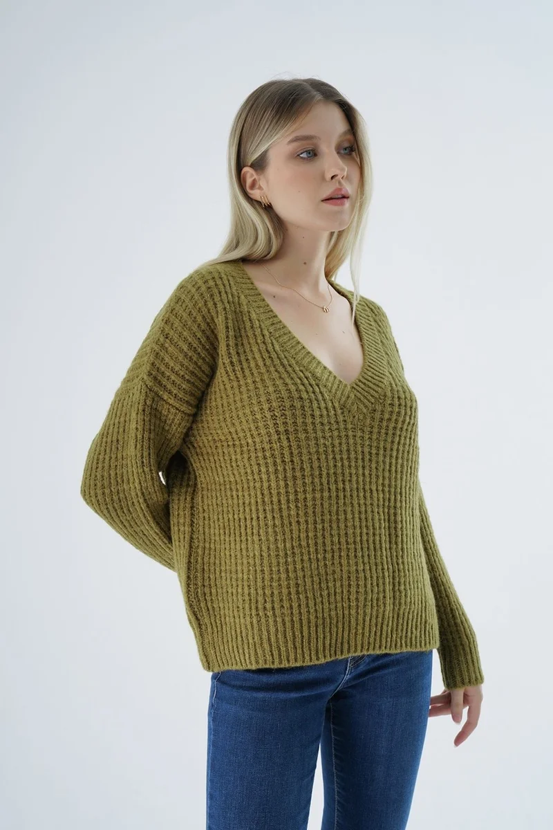 Trist Star Women Olive Oversize V Neck Nopen Selanik Knitting Wool Special Yarn Knitwear Knitted Sweater TRIST-6160