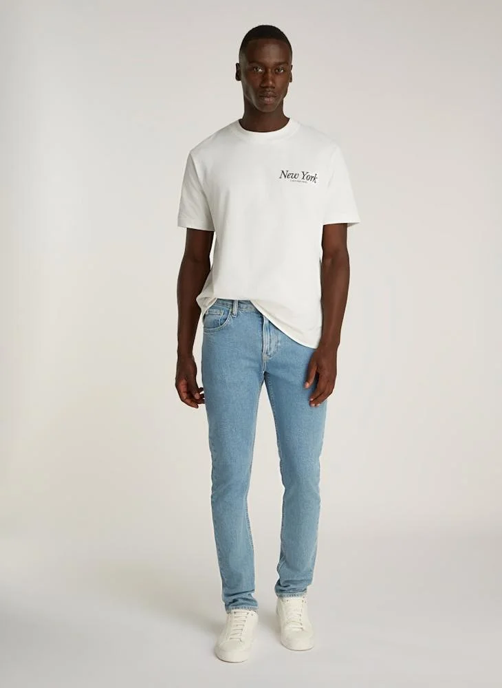 كالفن كلاين جينز Logo Print Crew Neck T-Shirt