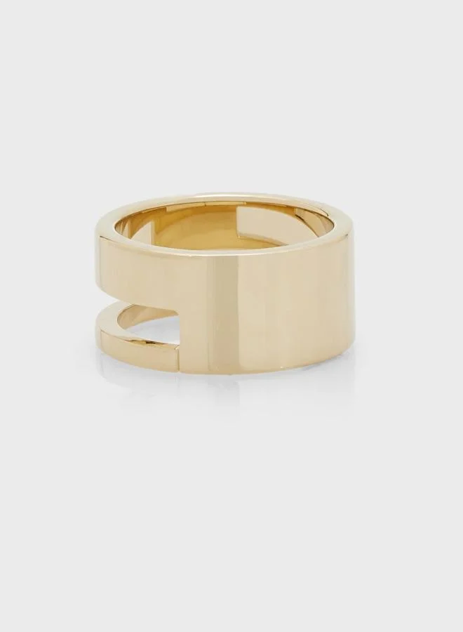 كالفن كلاين أساسيات هندسية