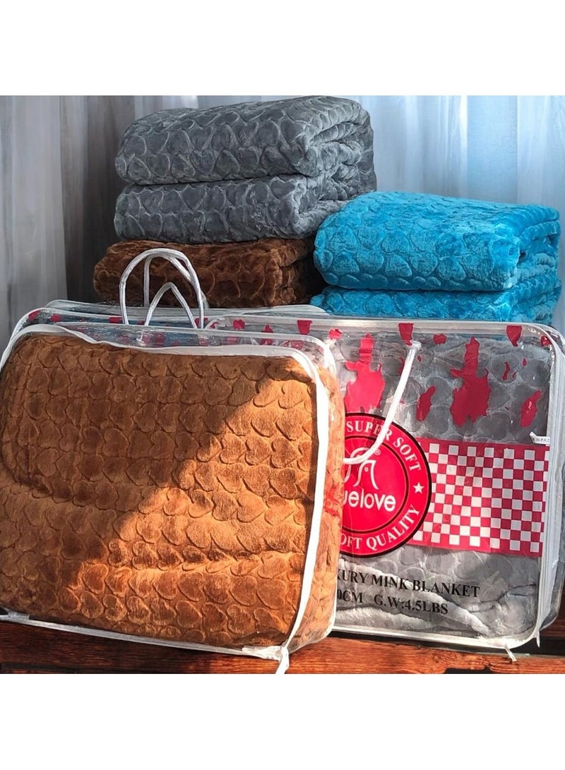 ZAAPPY 220x240cm Super Soft True Love 100 Percent Polyster Home Rest Micro Fleece Hotel Luxury Heart Design Flannel Blanket Lightweight King Size  Cozy Bed Blanket | Soft Comfy Throw Blankets | Winter essentials - Image 4