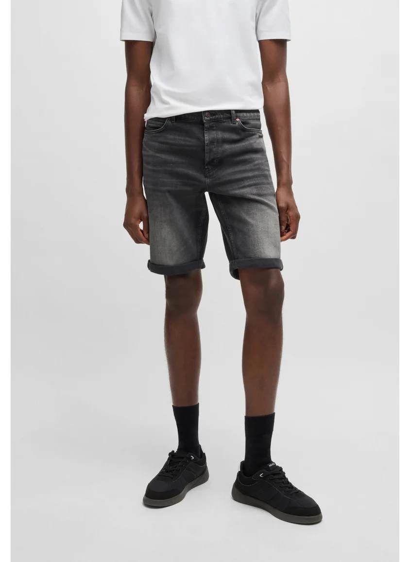 HUGO Tapered-fit shorts in black comfort-stretch denim