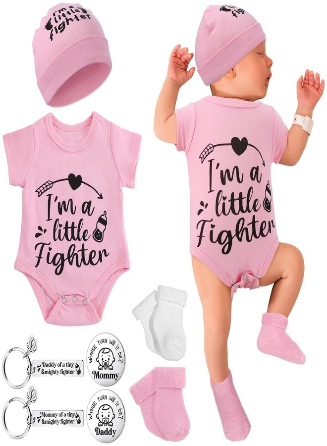 Toulite طقم هدايا للأطفال الخدج من تولايت للعناية المركزة لحديثي الولادة، يتضمن قبعة وبدلة داخلية وجوارب قطنية مع سلسلة مفاتيح على شكل عملة معدنية (لون وردي) - Image 1