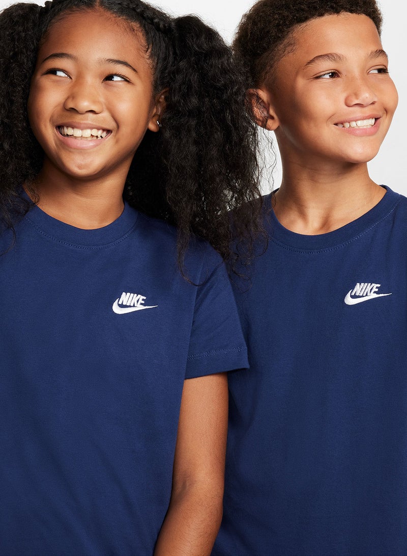 Nike SPORTSWEAR TEE EMB FUTURA LBR - Image 4