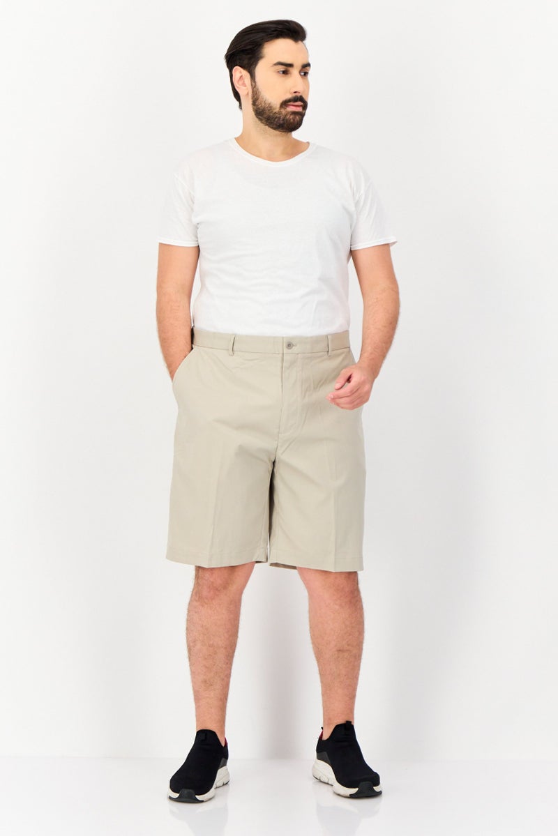 Greg Norman Men Solid Golf Shorts, Khaki  - Image 4
