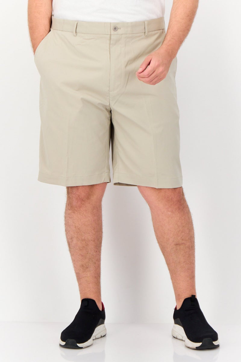 Greg Norman Men Solid Golf Shorts, Khaki  - Image 1