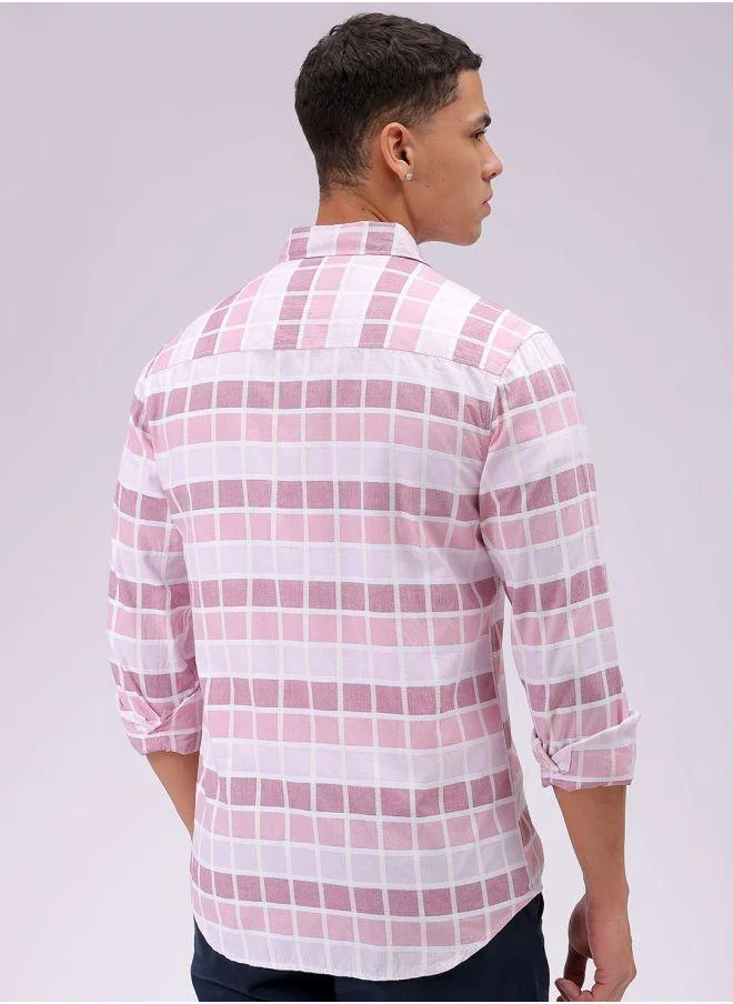 The Indian Garage Co Men Slim Fit Checkered Full Sleeves Cutaway Collar Casual Shirt