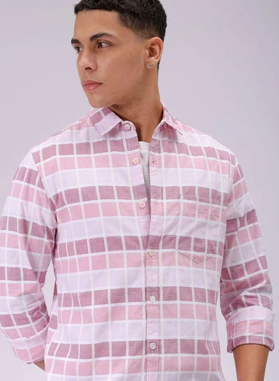 The Indian Garage Co Men Slim Fit Checkered Full Sleeves Cutaway Collar Casual Shirt