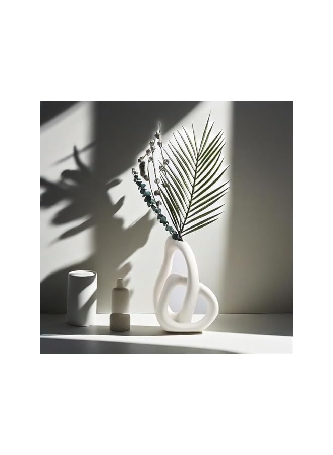 The Bros Modern Heart-Shaped Ceramic Vase, White, 23 cm Height, Minimalist Design for Home Decor - Image 3