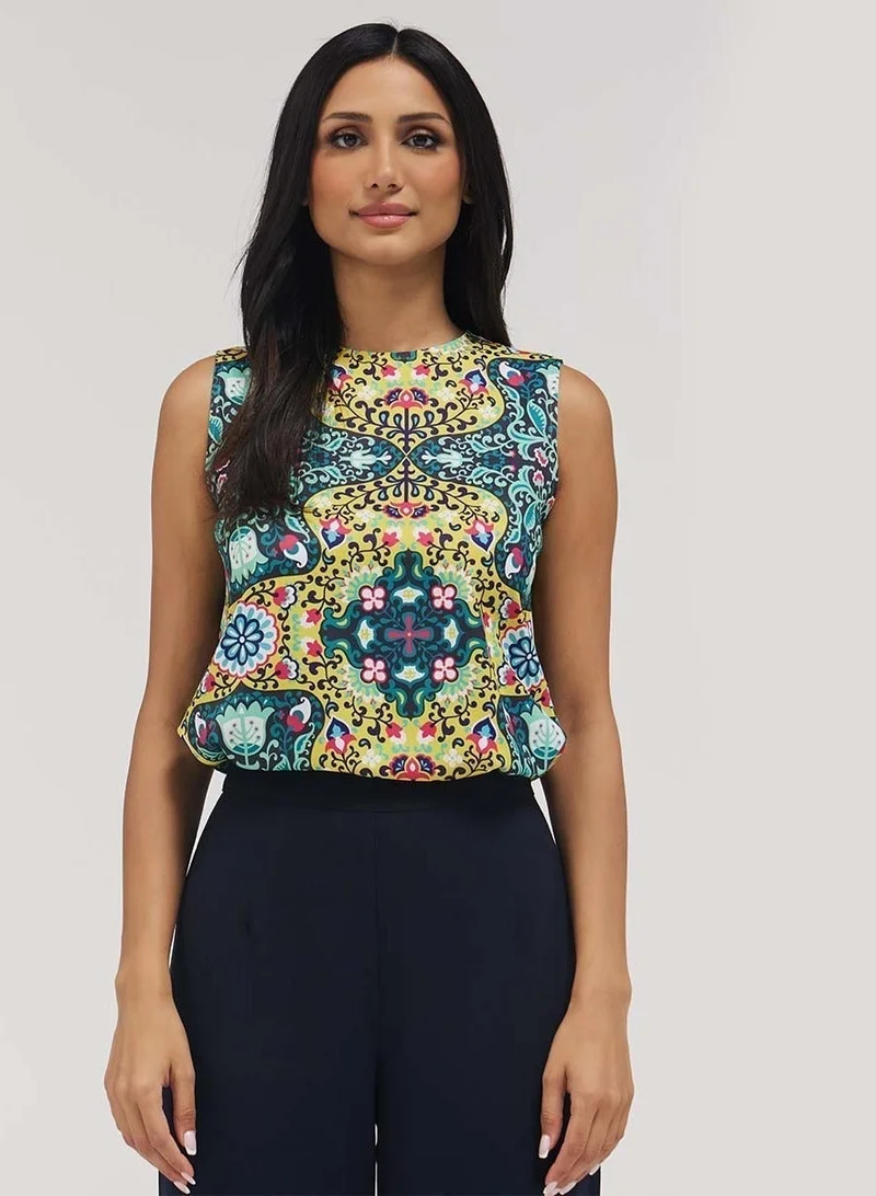 Zigzag Sleeveless  Printed Chiffon Top