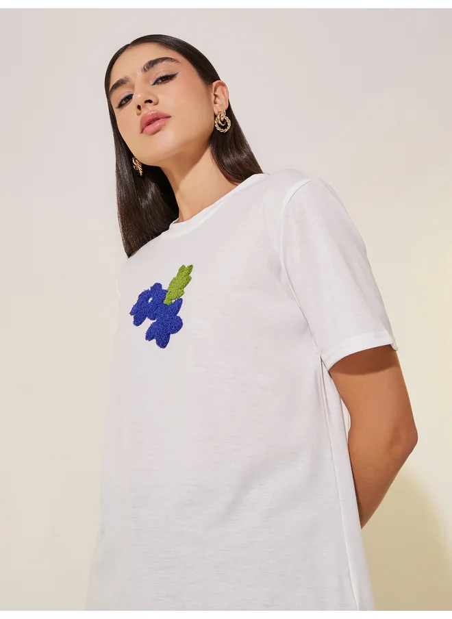 Take Two Take Two Front Floral Embroidery Detail T-Shirt