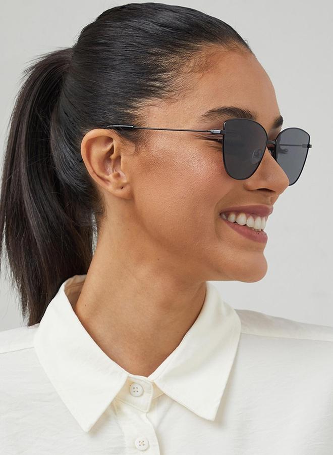 BlackOut Women Celeb Cat Eye Sunglasses - Image 5