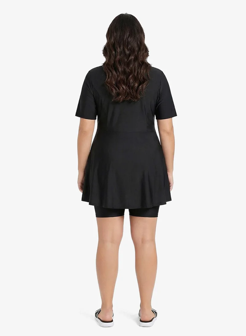 ايلا بلس ملابس سباحة مطبوعة مع شورت