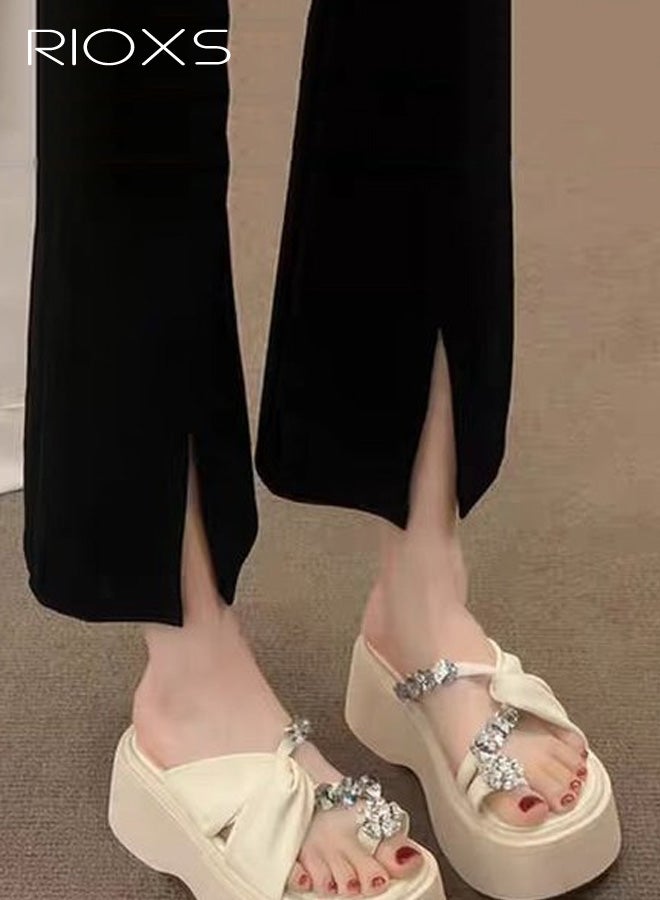 ريوكس صنادل نسائية سميكة ذات نعل سميك، صنادل عصرية مفتوحة من الأمام سهلة الارتداء مع أحجار الراين للسيدات، شبشب مريح للشاطئ في الصيف مع حلقة أصابع القدم للخروج في المنزل على الشاطئ، أبيض - Image 4