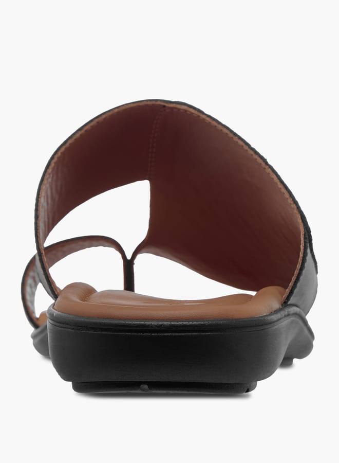 Al Waha Men Textured Slip-On Arabic Sandals with Toe Loop Detail - Image 4