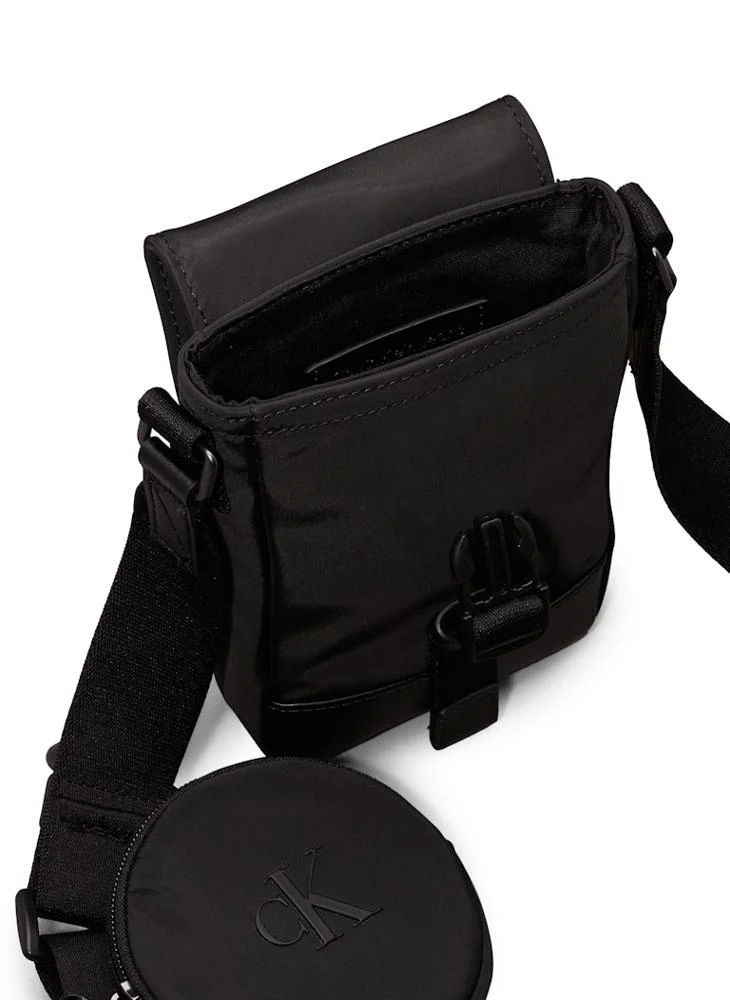 Calvin Klein Jeans Speed Clip Crossbody Phone Bag With A Pouch