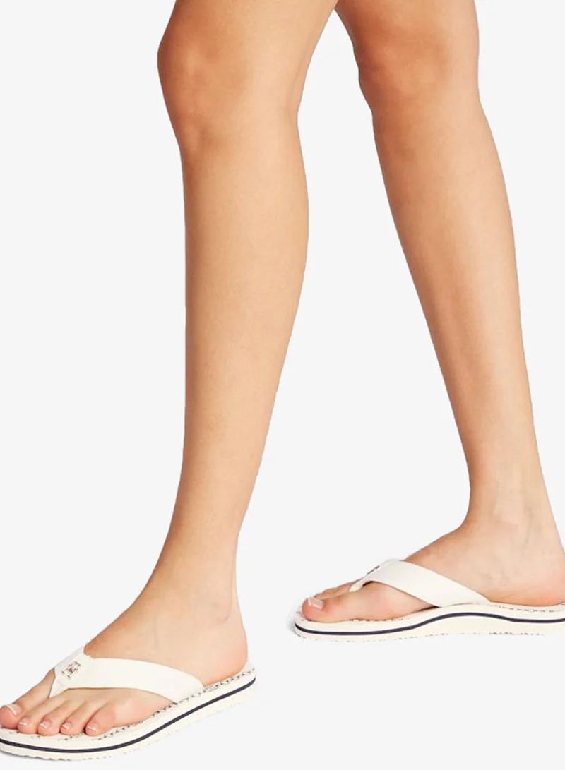 تومي هيلفيغر شبشب بطبعات سلاسل