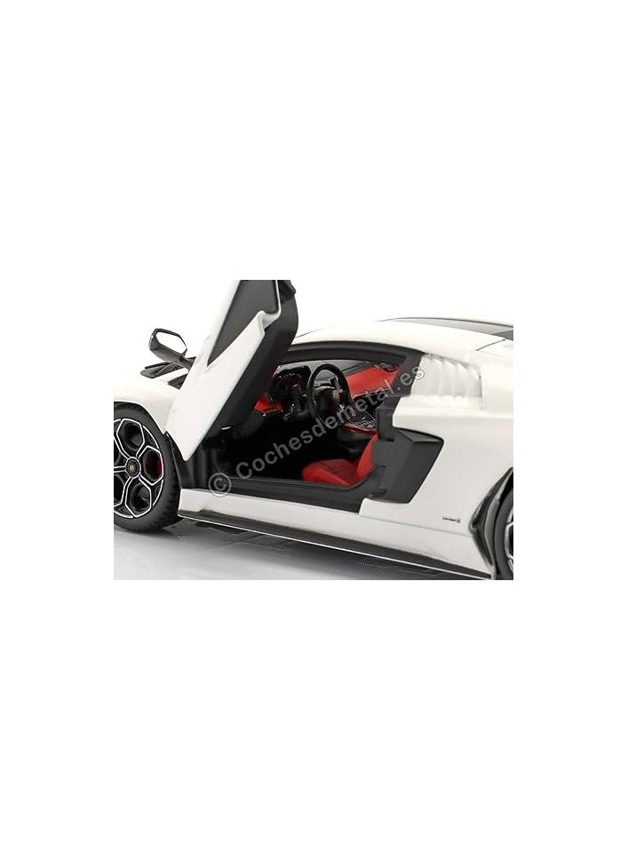 Bburago Collection - Bburago 1/24 Lamborghini Countach LPI 800-4 - Image 1