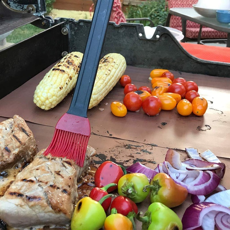 FEELING MALL Grill Mat Non Stick BBQ Grill Mat Reusable Set of 5 Barbecue Baking Mat Grill Pads Durable Oven Liner Grill Sheets for Charcoal Gas Electric Grill Heat Resistant Easy to Clean - Image 2