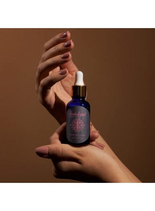 Rose Gold Beauty Oil (30 Ml); 24K Gold Infused Makeup Face Primer Lightweight Anti Ageing Instant Glow Serum; For All Skin Types; Natural Vitamin C Essential Oil Rosehip Seed Oil - pzsku/Z4E70D0B8908A3130927DZ/45/_/1682332004/56b0a6a4-9b38-43fe-b92b-92c29ffb3e16