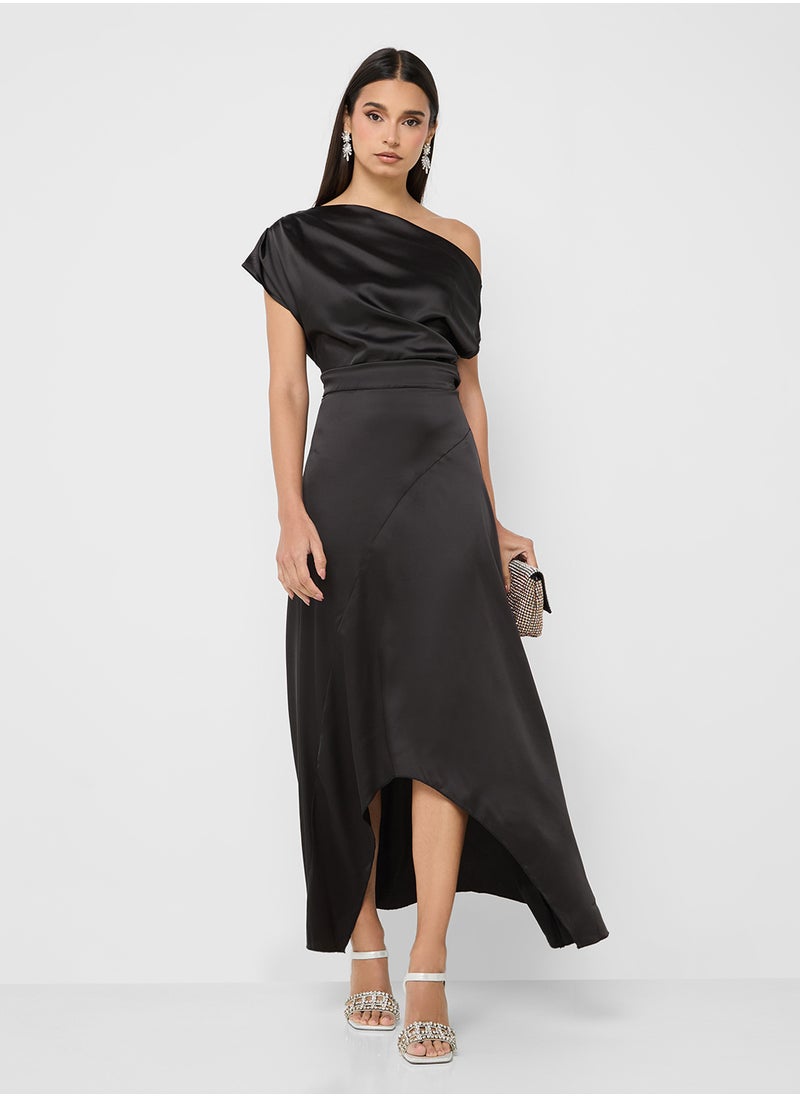 Asmmetrically Draped One Shoulder Dress - pzsku/Z4E742F68831E3774CC5AZ/45/_/1739982632/805fbddc-2524-457d-bff0-3f2eef7e71a5