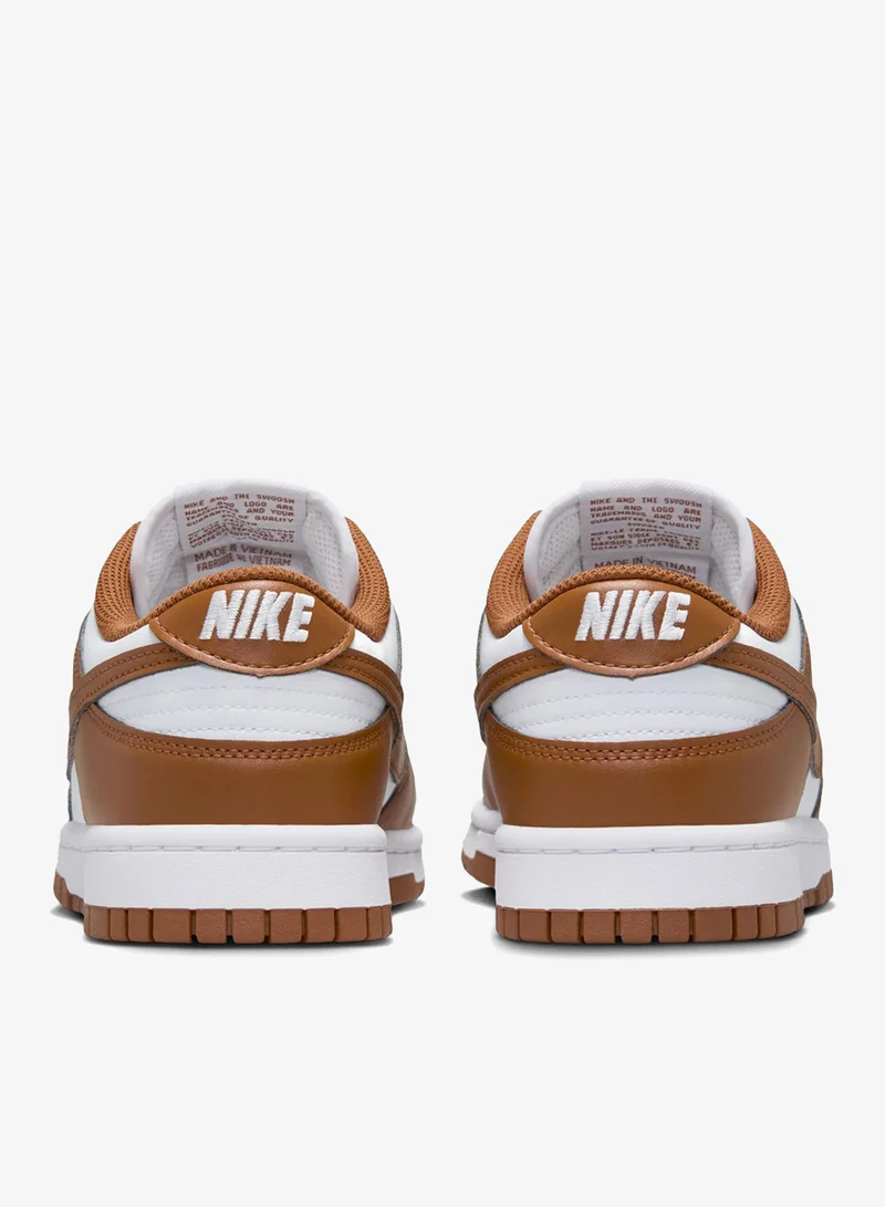 نايكي دانك لو إيس