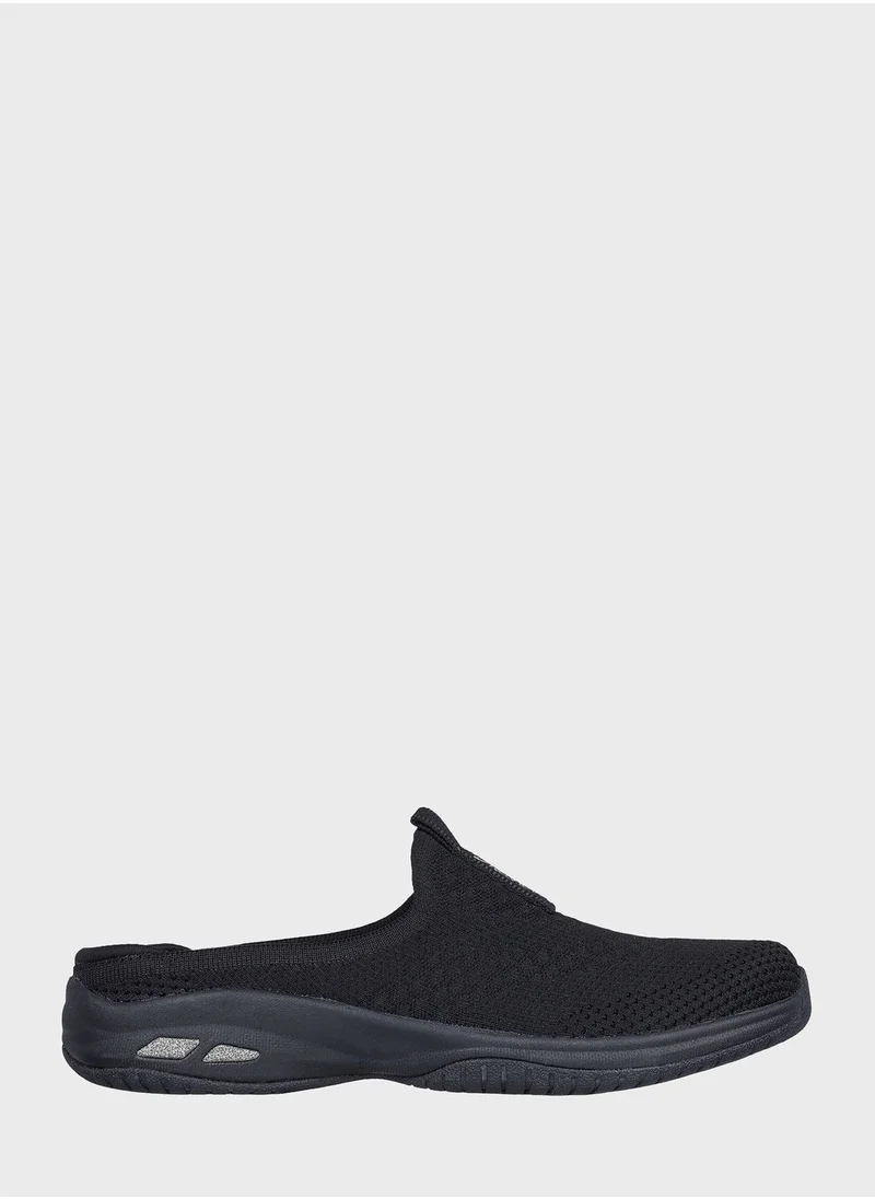 SKECHERS Commute Time