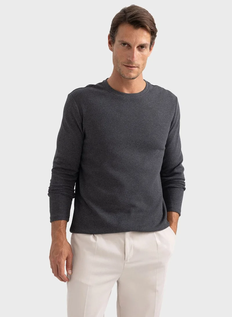 ديفاكتو Essential Crew Neck Sweatshirt