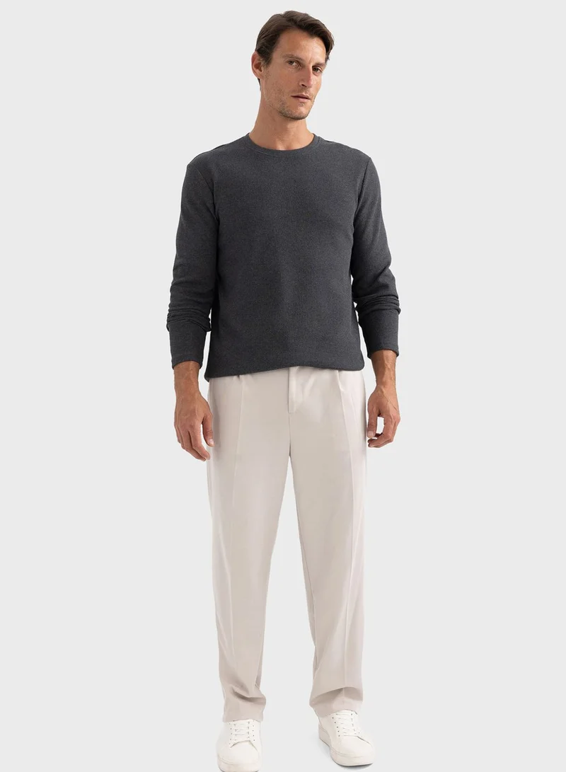 ديفاكتو Essential Crew Neck Sweatshirt