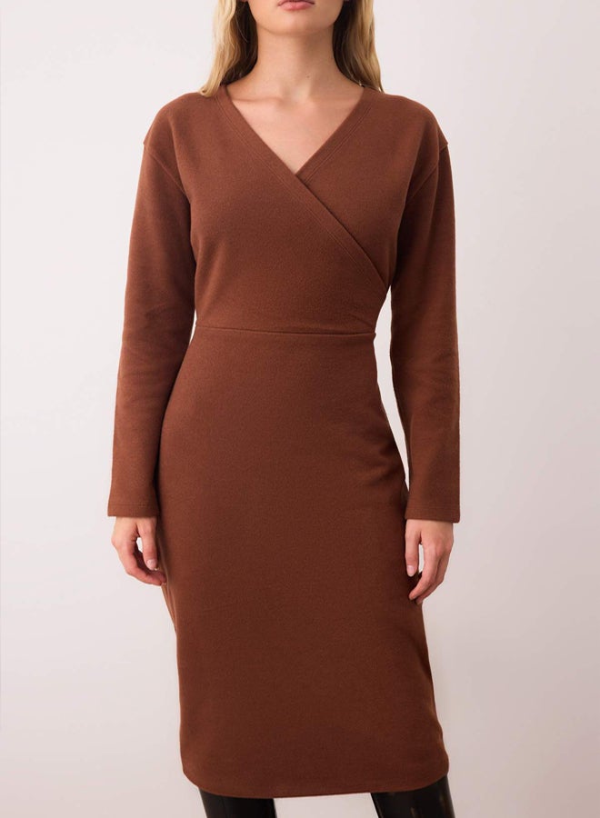 trendyol Dark Brown Thessaloniki/Trikot Look Double Breasted Midi Knitted Dress - Image 3