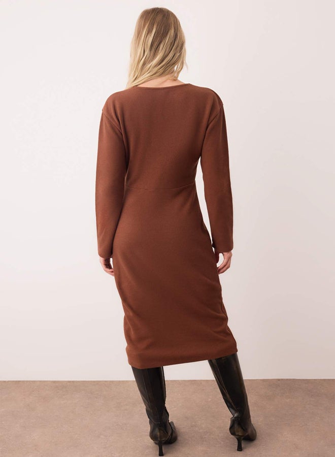trendyol Dark Brown Thessaloniki/Trikot Look Double Breasted Midi Knitted Dress - Image 4