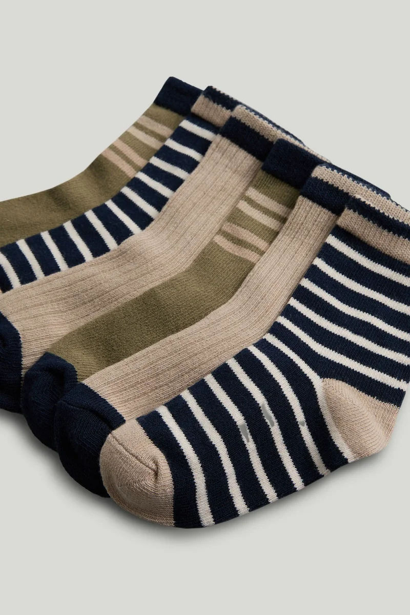 مذركير ثلاث جوارب مخططة